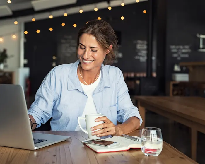 Beginner freelance writer working online